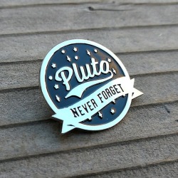 bookporn: sosuperawesome:   Enamel Pins Pin