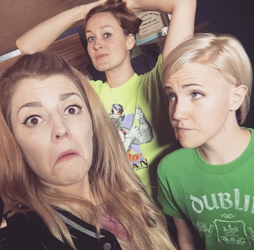 ihartgracehelbig:  thecarolinebelle:Stop it.  Friendship goals