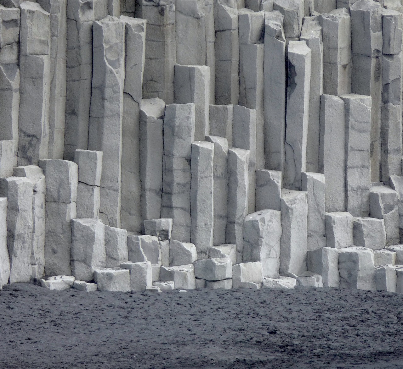 impossible-grinning-soul: Basalt Columns, Vík í Mýrdal, Iceland 