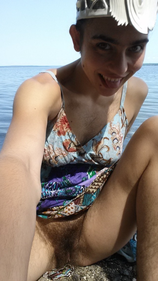 smolderingphoenix:  …playing on the beach :P 