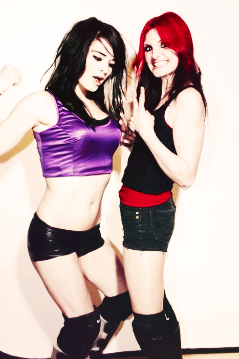 wedon-tapologize:  Britani Knight (Paige) and Saraya Knight (her mom) ~ 