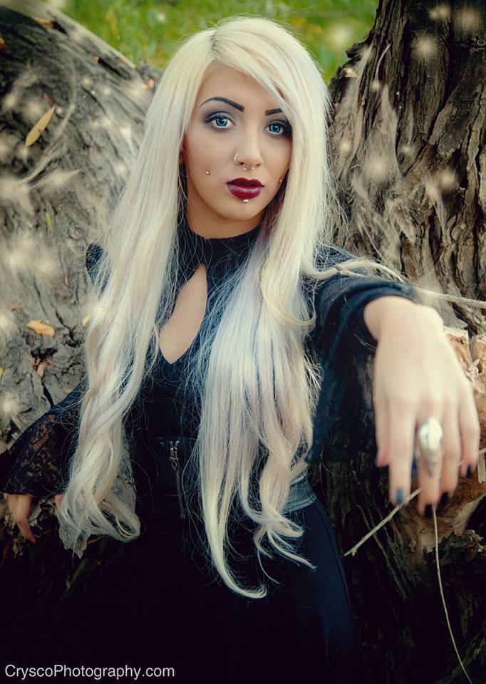 lovelefttomorrow:  cryscophotography:  Model: Aileth Bran Insta: @cryscophotography 