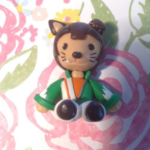 Made A Little Pair Of Bts Figures Bc Im Too Impatient For The Actual Official Merch :9