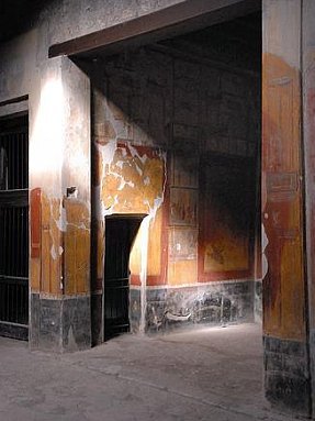 via-appia: Atrium, house of Menander, Pompeii. Please take note of the Lararium (middle set left): m