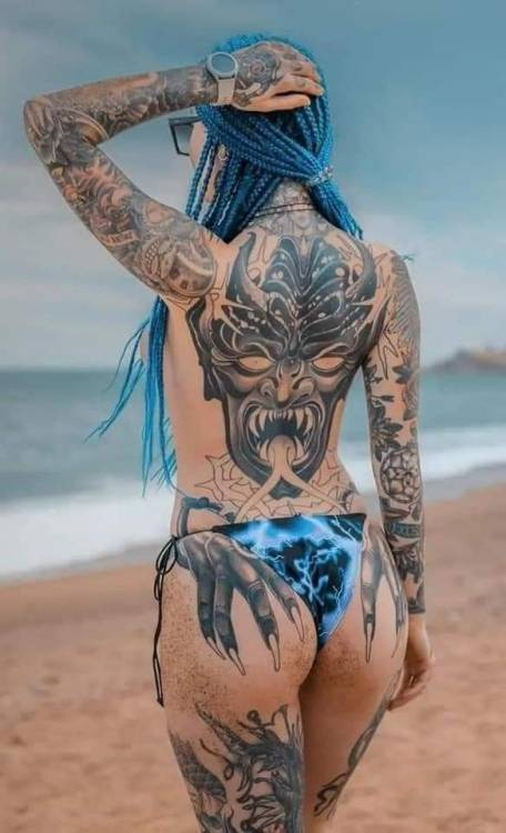 Insatiable taste for tattooed ladies