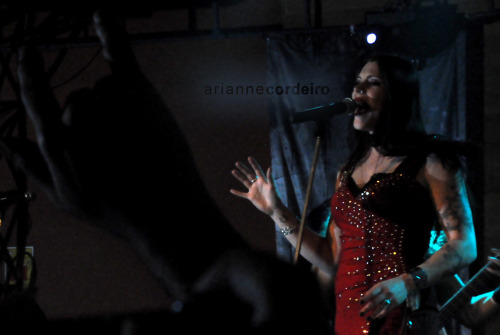 the-infallible-empress-blog:  Revamp @ Curitiba - May/2014 - pics by yours truly, Arianne Cordeiro, the Empress ;=) 