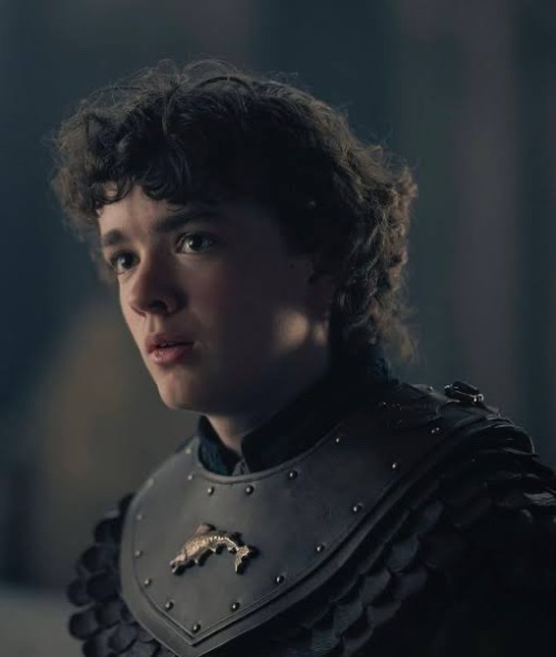 RIP Oscar Tully. You Wouldve Loved Lyanna Mormont.