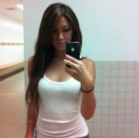 https://amazinggirlsphotos.tumblr.com/post/158782441880