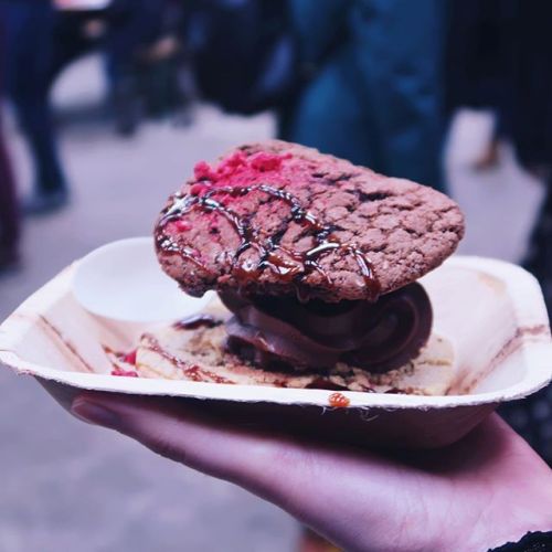 So much delicious food at the Peddler market today! ift.tt/2nFndtn February 03, 2018 at 10:07