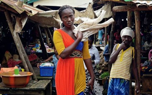 breakingnews:All Ebola deaths in Sierra Leone traced to a healerAFP: Doctors in Sierra Leone have tr