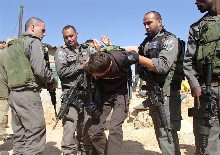 palestinianliberator:     veiledninja:  fuckyeahmiddleeast:  kdaqqa:  Israel demolishes