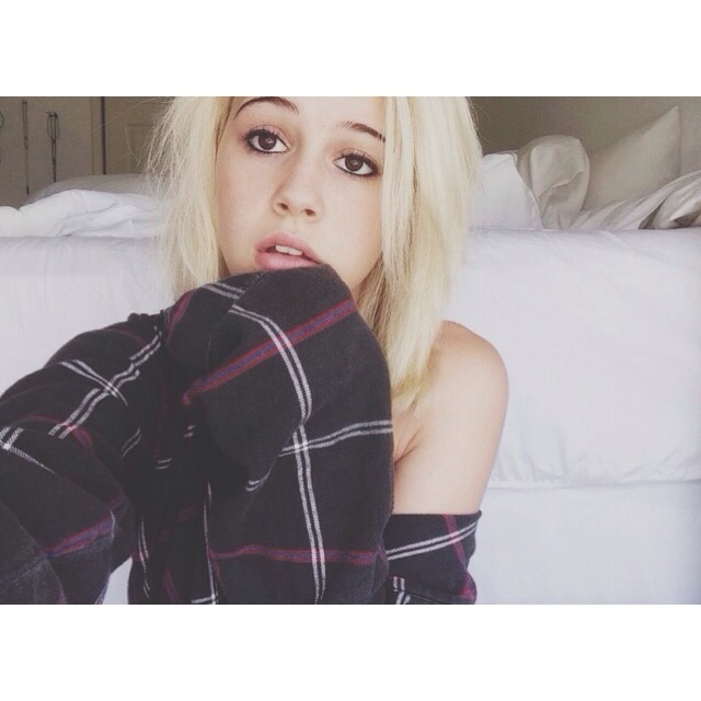 hyfrxicons:  Bea Miller packs • please like if you save or use• do not need to