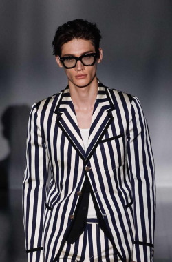 monsieurcouture:Gucci S/S 2015 Menswear Milan Fashion Week