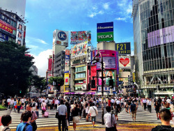 heartisbreaking:  Shibuya Crossing, Tokyo