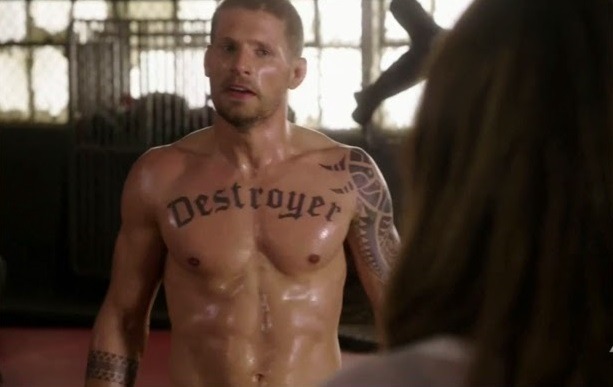 hotfamous-men:  Matt Lauria