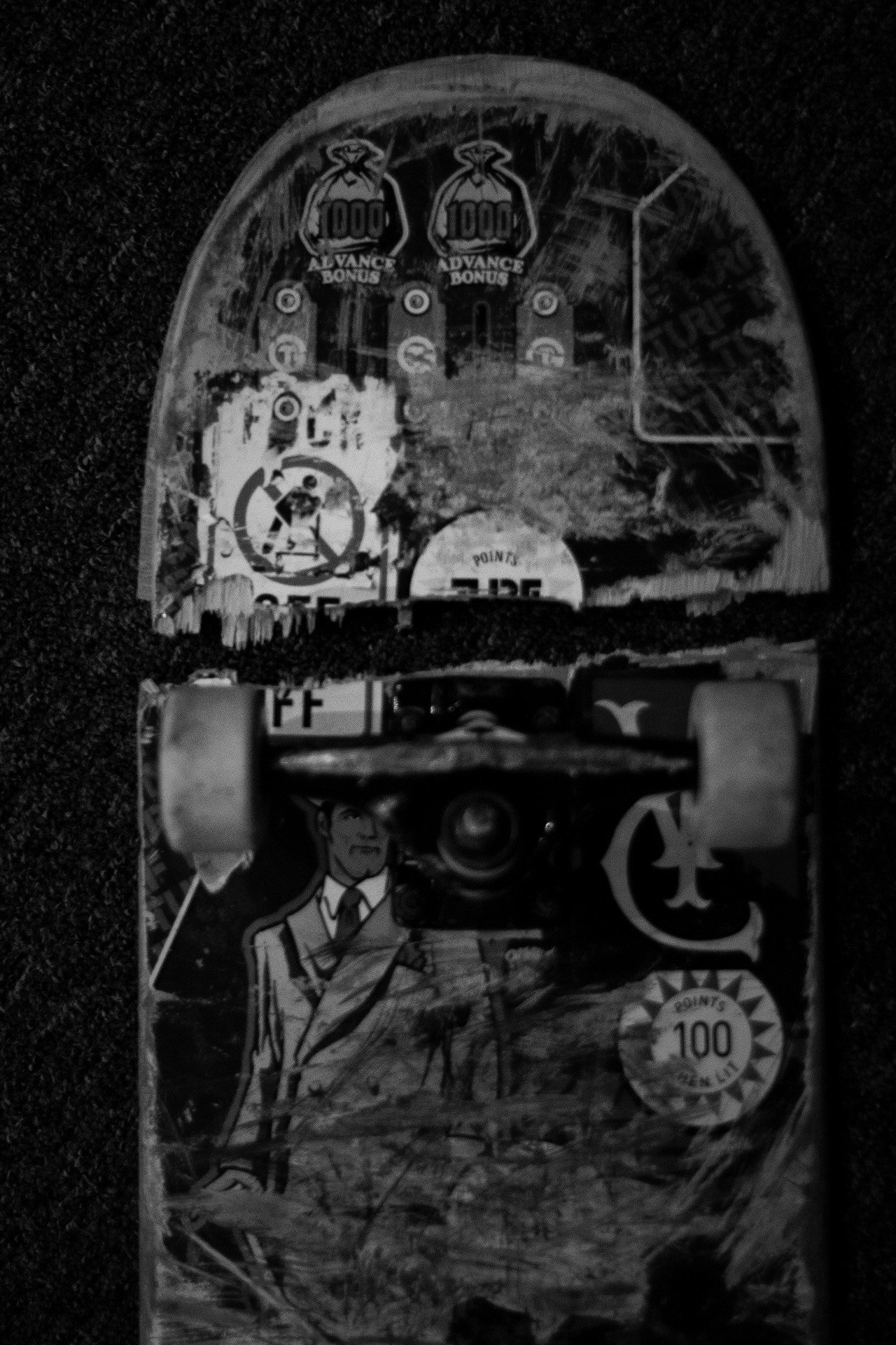 harrykidman:  just like the 100th snapped board.