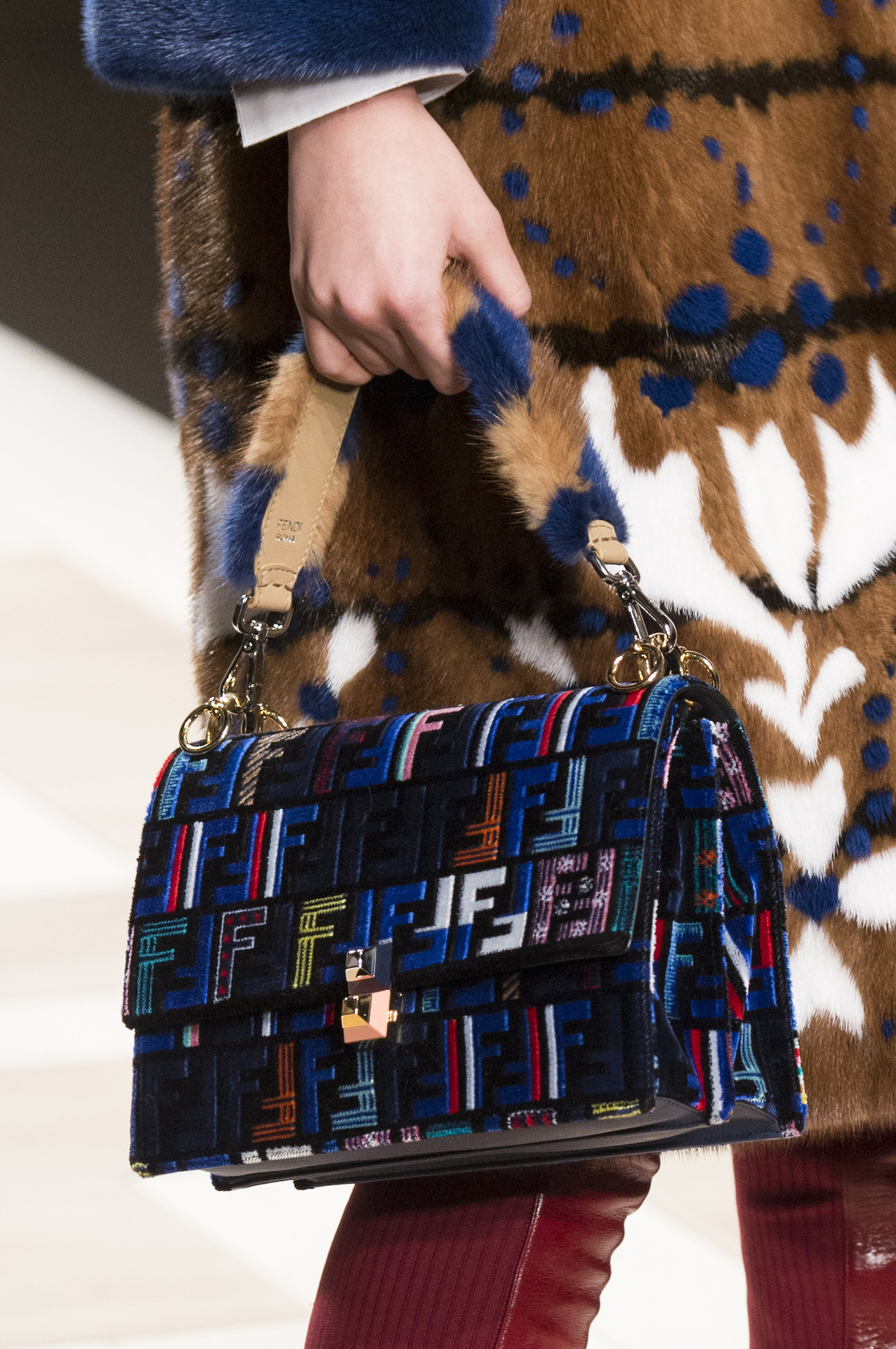 fashion elegance luxury beauty — Fendi Fall 2017 source:TheImpression ...