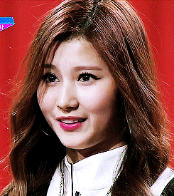 ego-centrik: Sana and the puppy eyes