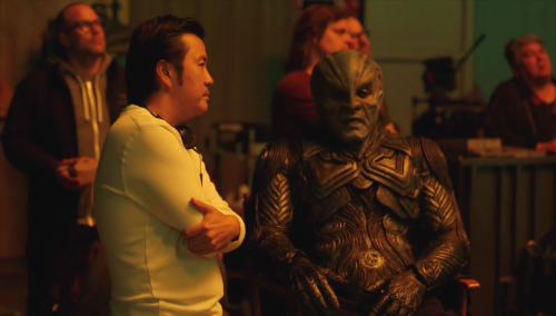 captaincrusher: Aliens chilling on the set of Star Trek Beyond