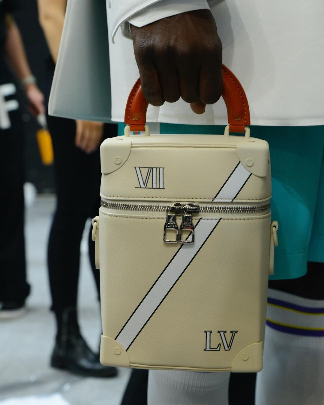 welcome on Instagram: Louis Vuitton Lemon and Carrot Bags (SS 2022)