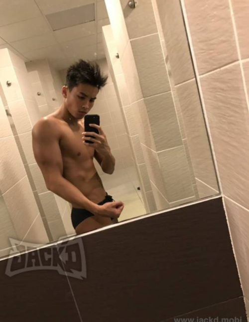 sgboysgalore:Mikhail Dan Lee