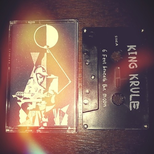 ccoolthings:  The brain lives on but the vibes are dead #kingkrule #6feetbeneaththemoon #cassettetape #cool #cassette #tapes 