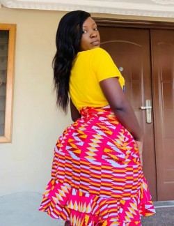princejazziedad:DeliciouslySexy. Curvy. BootiDelicious MamiMz Tiwaah ❤️💜🧡