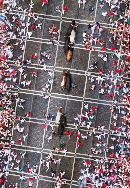 nevver:Public spaces from an unexpected perspective, Katrin Korfmann