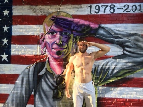 rebelerik:  +Colby Keller+ (3)  😱😭😭😭😭😭😍😍😍😍😩