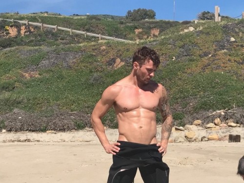 hotfamousmen:Ryan Phillippe