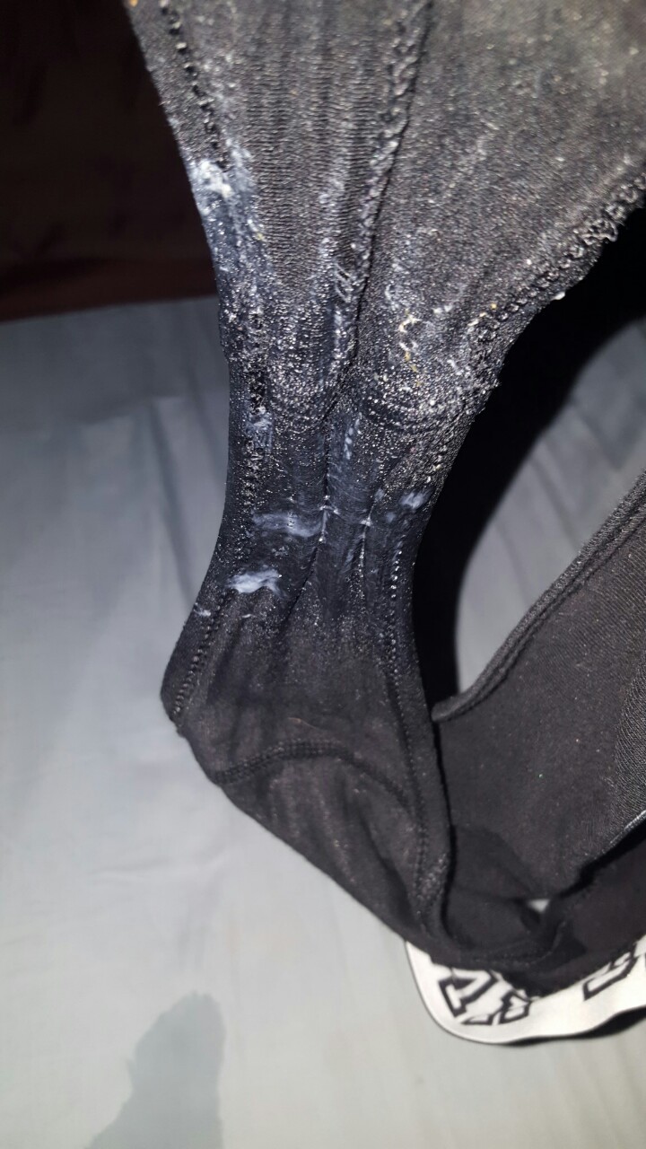 naughtymf:  Cumming in these panties :) 