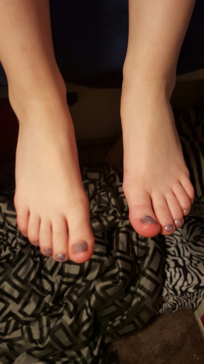 cutegirlsfeeties: cutegirlsfeeties: My lil sisters feet, she was willing to model for my page. Repos