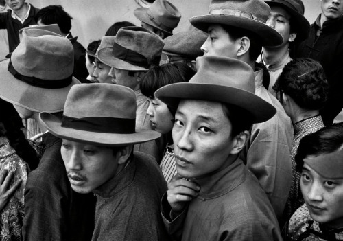 shihlun: Patrick Zachmann, On the film set of Liao Zhongkai (廖仲愷) directed by Tang Xiao Dan (湯曉丹), S