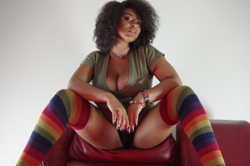 professorgaia:  The Big Comfy Couch A woman who walks in PURPOSE doesn’t have to chase people or opportunities. Her LIGHT causes people and opportunities to pursue HER. Photography by/ Photo cred belongs to: ourtisticintegrity 