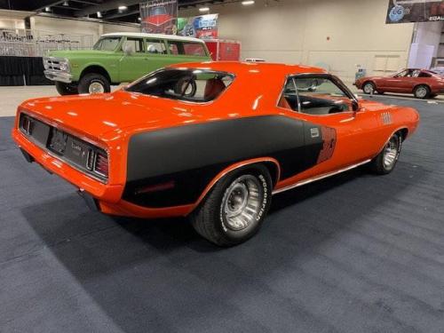 jacdurac:   1971 Plymouth ‘cuda 383 4BBL 3Spd Automatic  