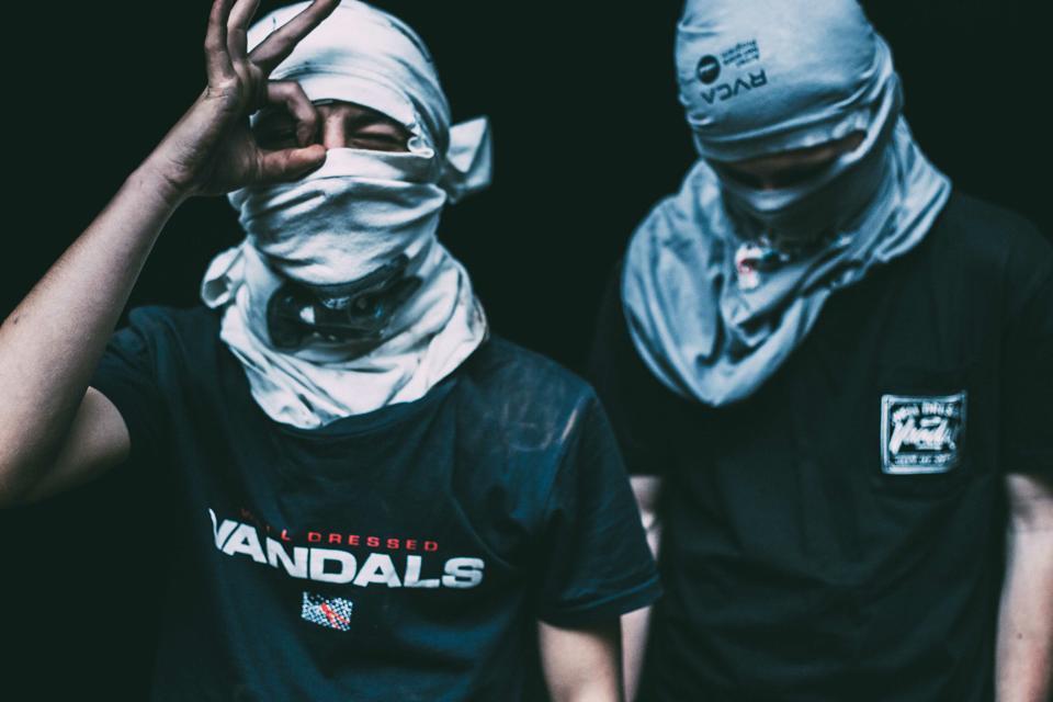 gkhz:  thesneakysociety:  Photos of me by gkhz  Clothing by - welldressedvandals