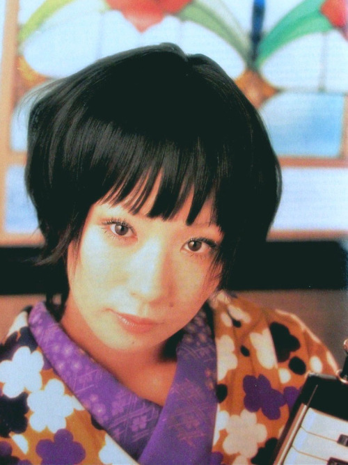 queen-of-kabuki-chou:  Shiina Ringo from “Keyboard”Vol.299(2003).