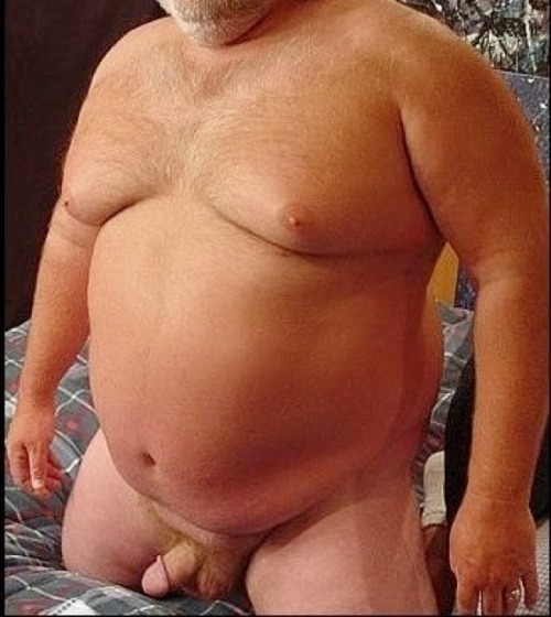 fordrony:  What a gorgeous sexy hot man 