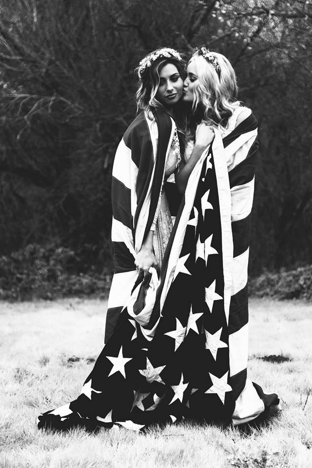 artis4n:  78Violet / Aly &amp; AJ wishes y’all Happy Fourth of July!  