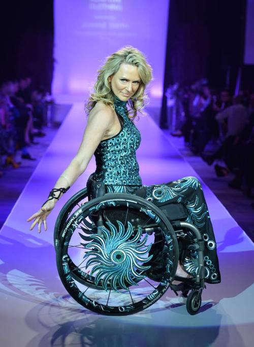 radically-disabled:  pragnificent:  madeofpatterns:  allthebeautifulthings9828:  IZ Adaptive model Joanne, at the end of the runway Friday night at Dare to Wear Love for the Stephen Lewis Foundation gala. Can we freakin taLK ABOUT THIS THOUGH?! Girl,