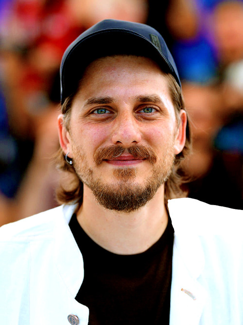 LUCA MARINELLI at the photo call for Le Otto Montagne during the 75th Cannes Film Festival on May 19