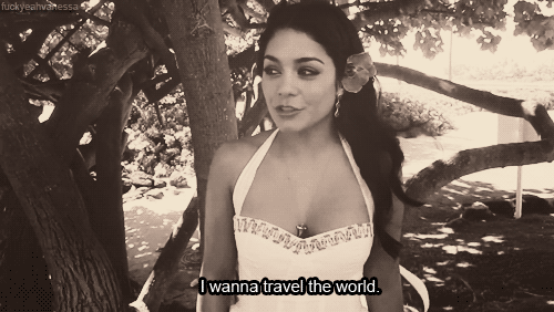 ifoundmylittleprince:  Eu quero viajar pelo mundo.