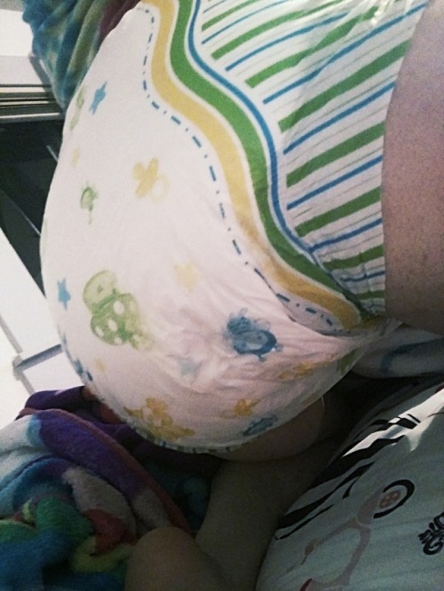 wittleprincess94:  🌼❤ baby bum all padded up for daddy ❤🌼 
