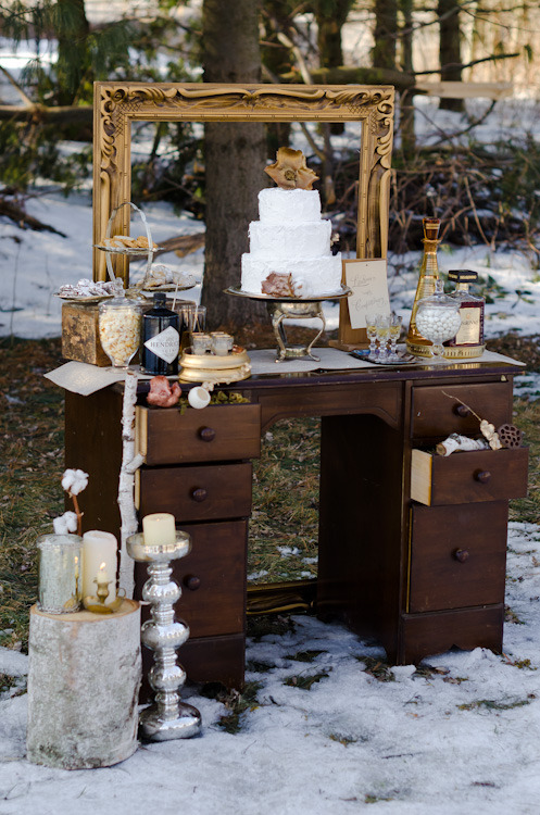 Winter Woodland Wedding Styled Shoot via Styled and Wed | Photos by Val Mitchell Phot