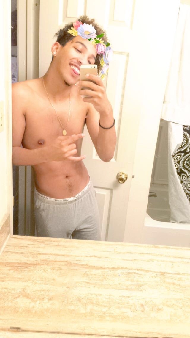eeeisme:  Great Ass Collection- Sexy @lightskingrim aka lilgrimm (Sc: Nickkyypoo),