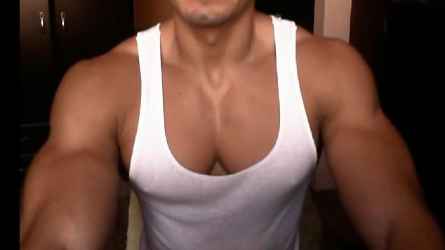 pecspecspecs:  3 pictures for you 