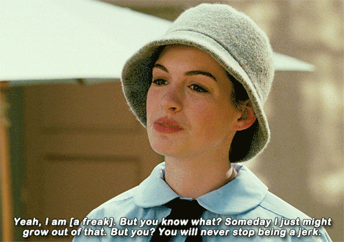 chewbacca:  ANNE HATHAWAY as MIA THERMOPOLIS  in THE PRINCESS DIARIES (2001)