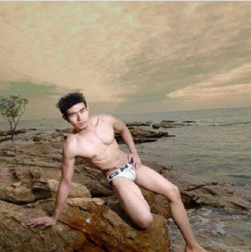 #chuttokub #asian guy #asian hot guy #guy #mens