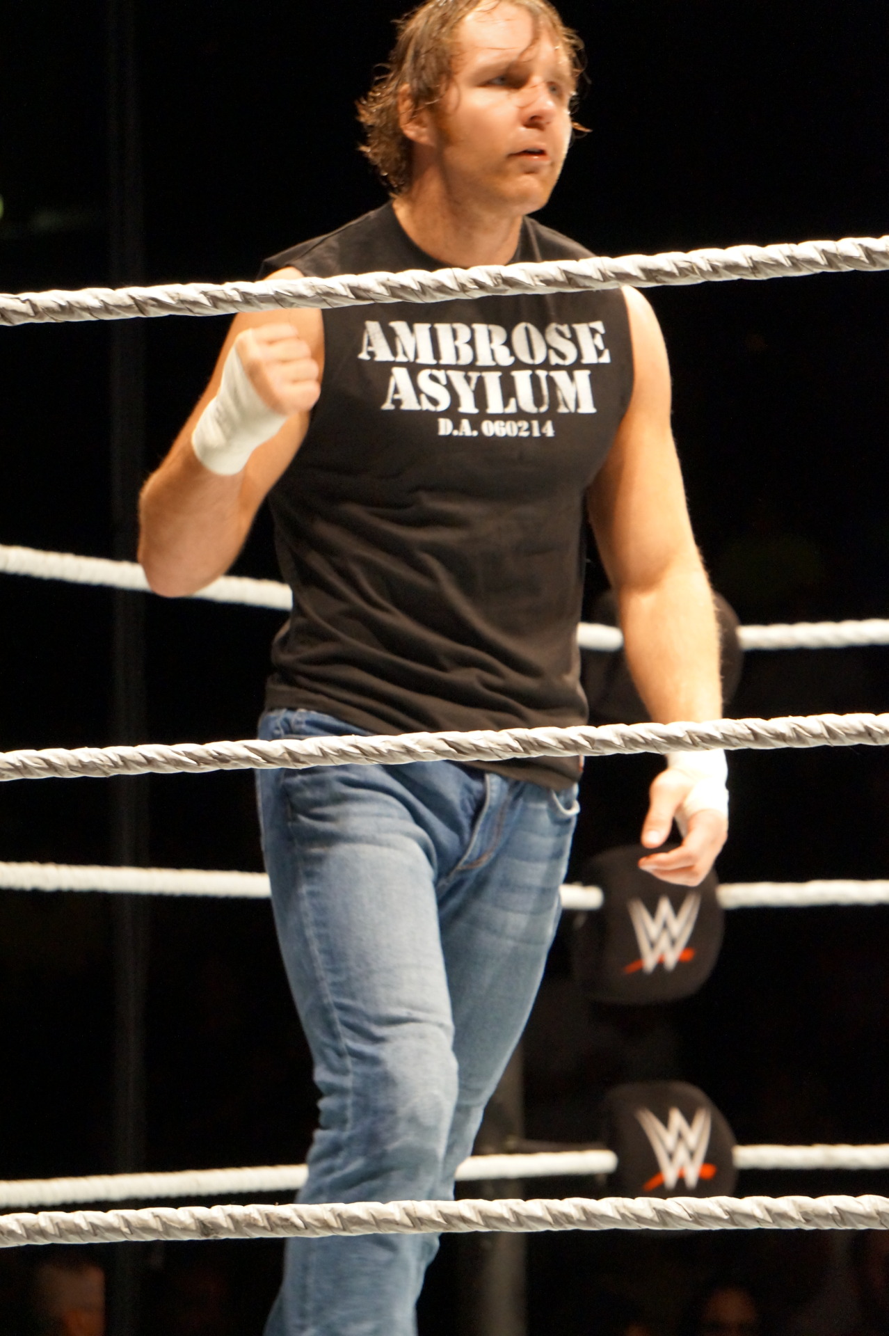 bobbysgirl777:    Some of my best Dean Ambrose and Ambooty shots from tonight at