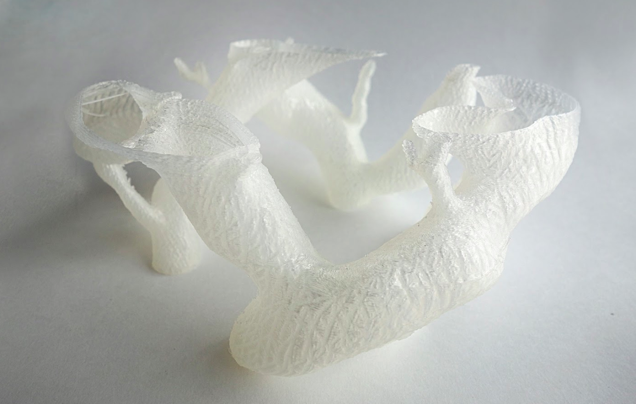 myampgoesto11:  Eric Klarenbeek’s ’Mycelium Chair,’ a 3D printed chair with